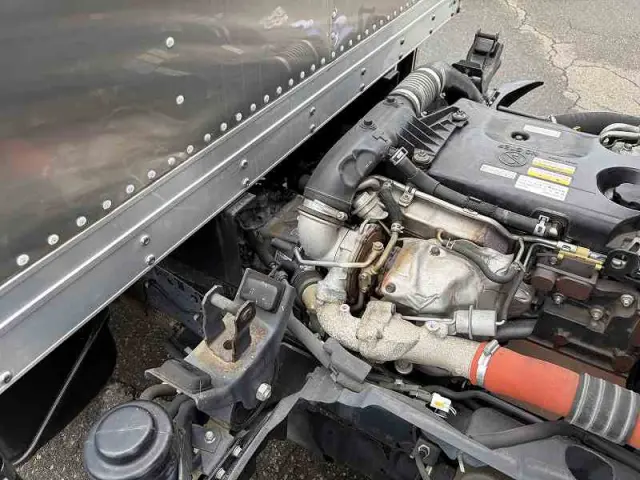 いすゞ エルフ TRG-NMR85ANの写真40