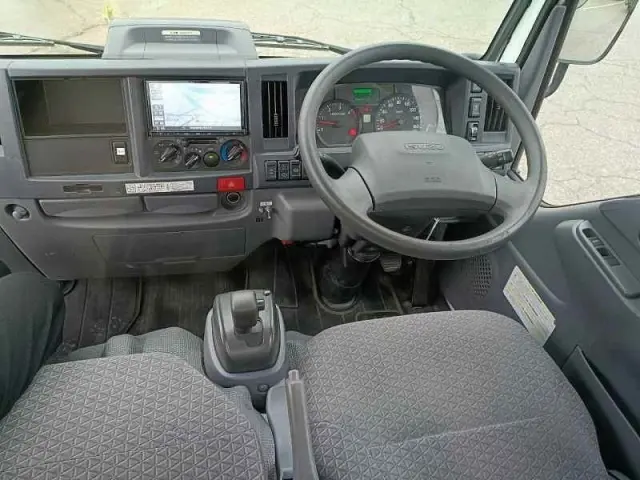いすゞ エルフ 2RG-NJS88A(4WD)の写真45