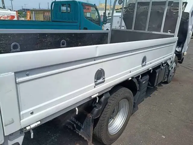 いすゞ エルフ TKG-NJS85A(4WD)の写真17