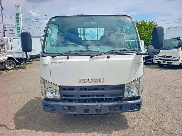いすゞ エルフ TKG-NJS85A(4WD)の写真40
