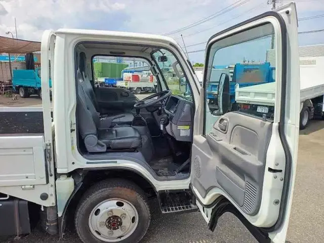 いすゞ エルフ TKG-NJS85A(4WD)の写真50