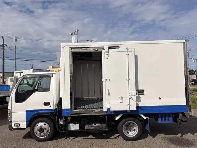 いすゞ エルフ TKG-NKS85AN(4WD)の写真7