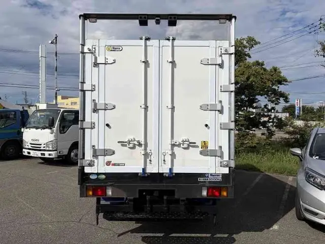 いすゞ エルフ TKG-NKS85AN(4WD)の写真9