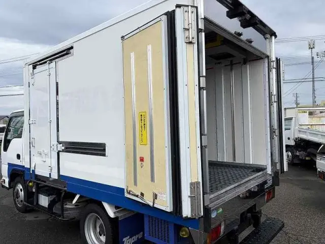 いすゞ エルフ TKG-NKS85AN(4WD)の写真17