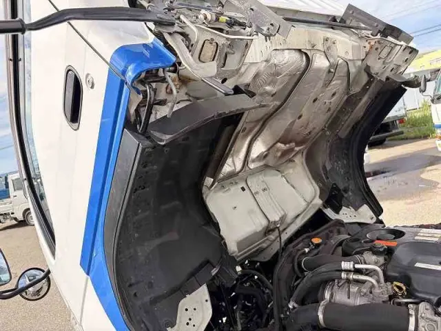 いすゞ エルフ TKG-NKS85AN(4WD)の写真32