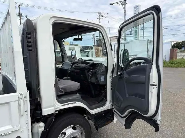 いすゞ エルフ TPG-NPR85ARの写真50