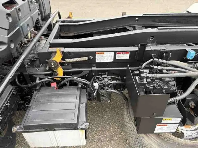 日野 デュトロ 2KG-XZU700Xの写真26