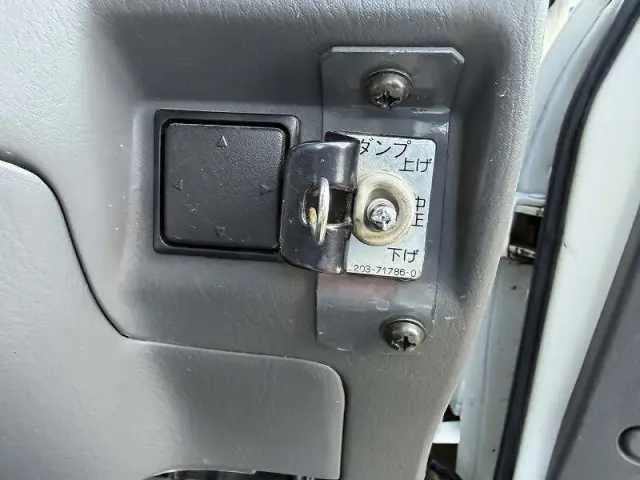 日産 バネットトラック ADF-SKF2LN(4WD)の写真44
