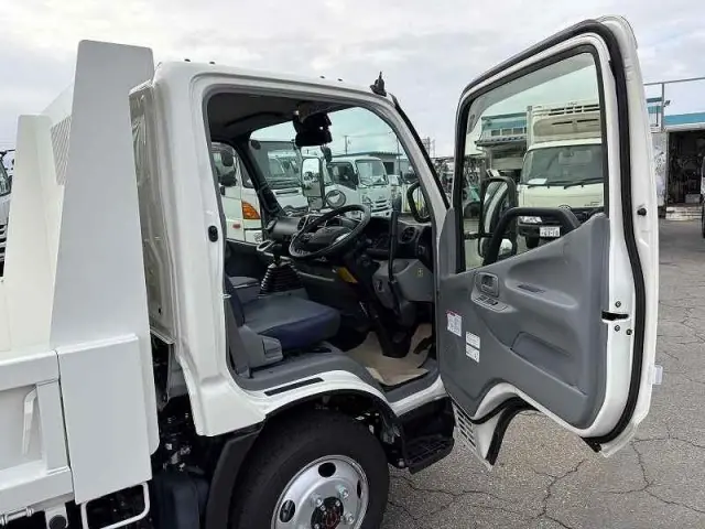 日野 デュトロ 2WG-XZU676P(4WD)の写真42