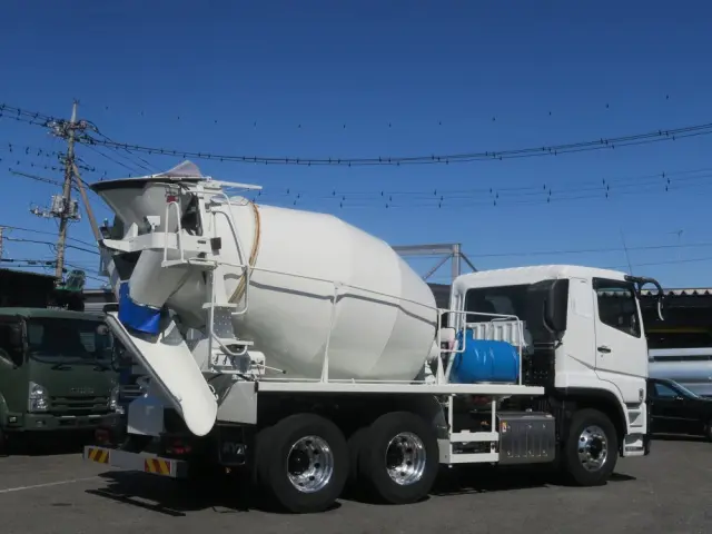 三菱 スーパーグレート 2KG-FV80GXの写真3