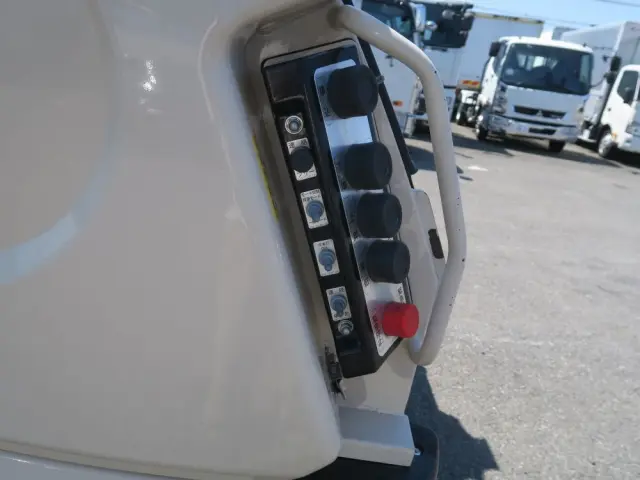 日野 デュトロ 2KG-XZU700Xの写真17