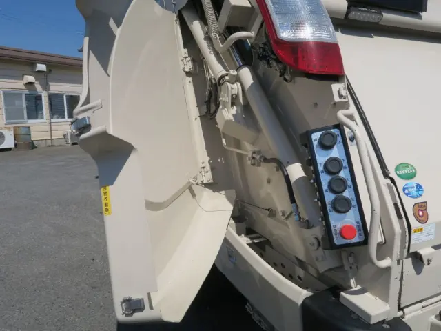 日野 デュトロ 2KG-XZU700Xの写真22