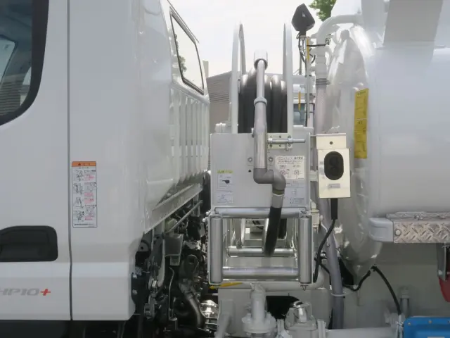 三菱 キャンター 2PG-FEB90の写真9