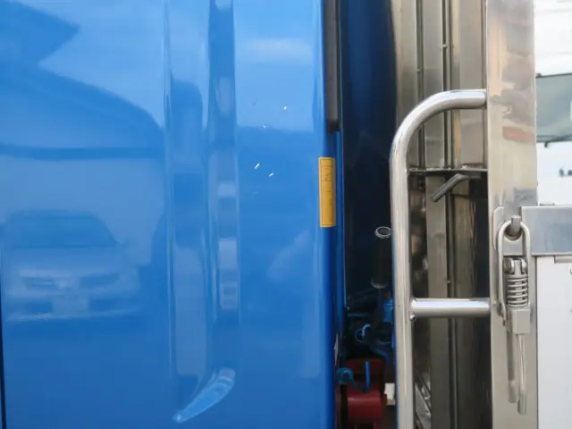 いすゞ フォワード 2RG-FRR90T2の写真19