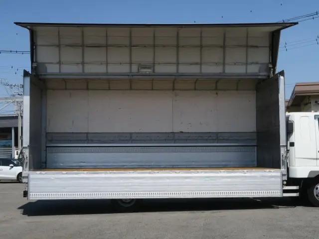 三菱 ファイター 2KG-FK61Fの写真3