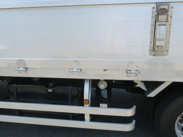 三菱 ファイター 2KG-FK61Fの写真17