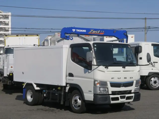 三菱 キャンター 2TG-FBA00の写真2