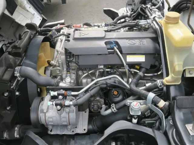 三菱 キャンター 2TG-FBA00の写真30