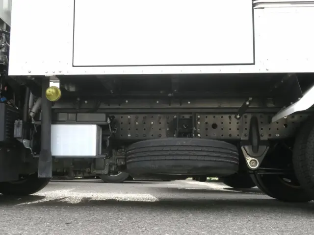 三菱 キャンター 2TG-FBA00の写真44