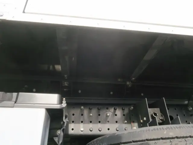 三菱 キャンター 2TG-FBA00の写真45