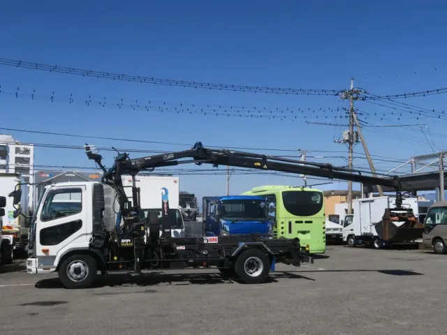 三菱 ファイター PDG-FK71Rの写真3