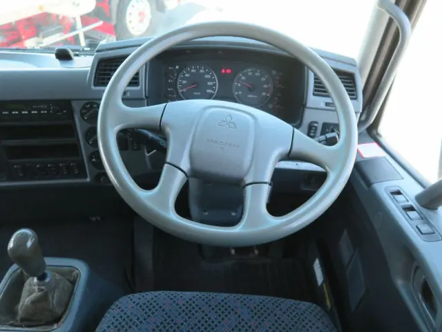 三菱 ファイター PDG-FK71Rの写真39