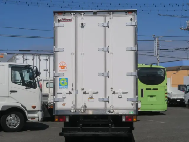 いすゞ エルフ TPG-NJS85AN(4WD)の写真5