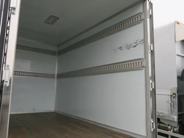 いすゞ エルフ TPG-NJS85AN(4WD)の写真12