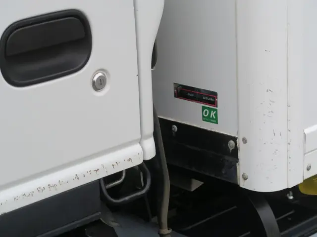 いすゞ エルフ TPG-NJS85AN(4WD)の写真20