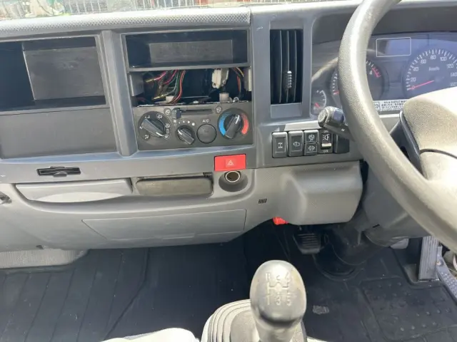 いすゞ エルフ TPG-NJS85AN(4WD)の写真26