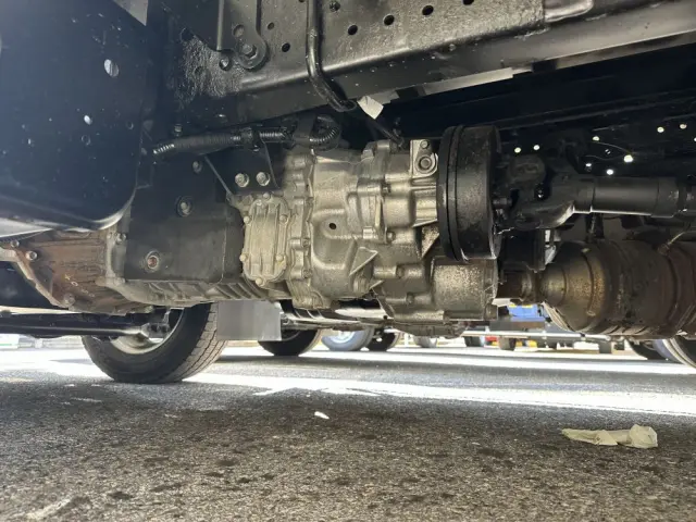 いすゞ エルフ TPG-NJS85AN(4WD)の写真36