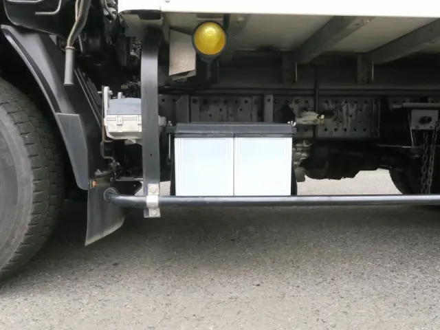 いすゞ エルフ TPG-NJS85AN(4WD)の写真47