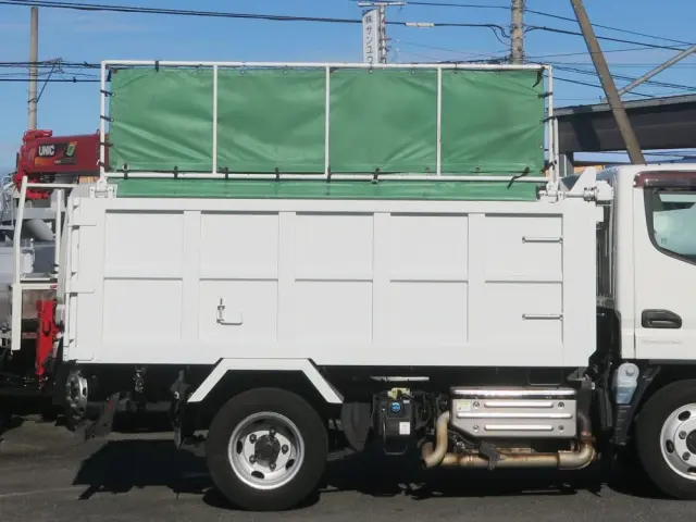 三菱 キャンター TPG-FDA60(4WD)の写真6