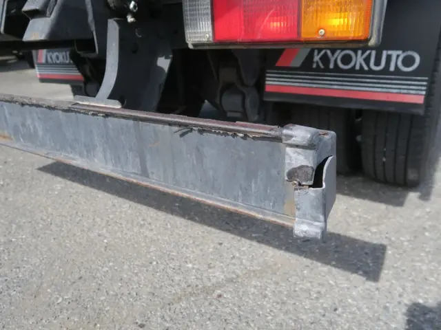 三菱 キャンター TPG-FDA60(4WD)の写真24
