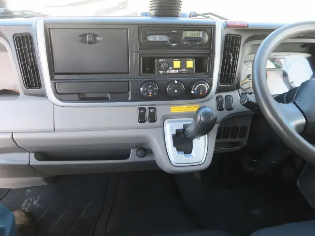 三菱 キャンター TPG-FDA60(4WD)の写真37