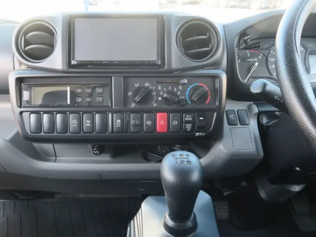 日野 デュトロ 2KG-XZU675M(4WD)の写真29