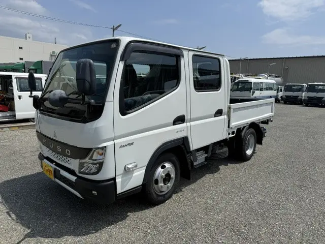 三菱 キャンター 2RG-FBA20(2WD)の写真1