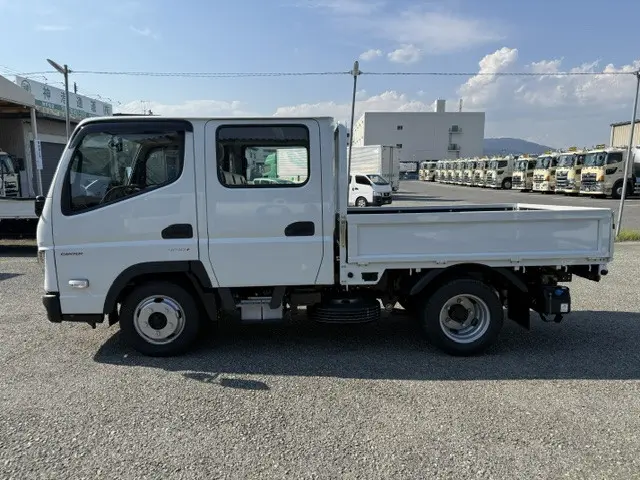 三菱 キャンター 2RG-FBA20(2WD)の写真3