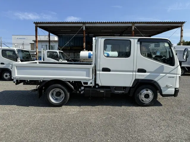 三菱 キャンター 2RG-FBA20(2WD)の写真4
