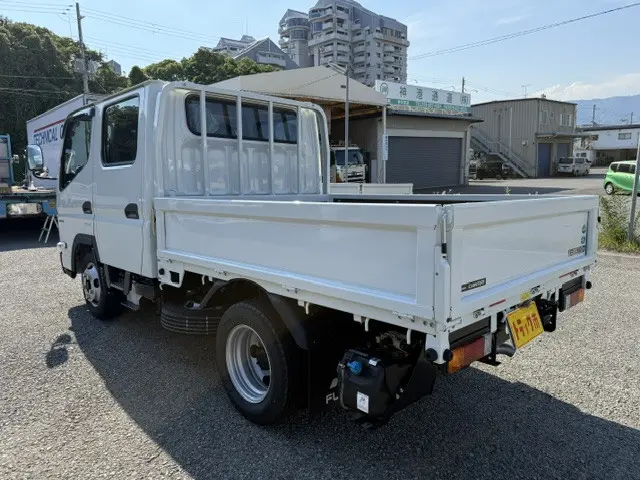 三菱 キャンター 2RG-FBA20(2WD)の写真7
