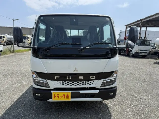 三菱 キャンター 2RG-FBA20(2WD)の写真8