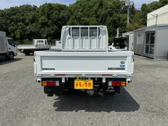 三菱 キャンター 2RG-FBA20(2WD)の写真9