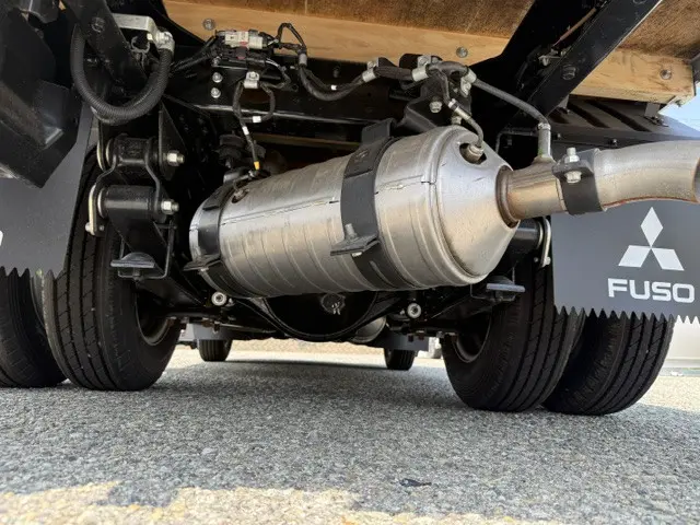 三菱 キャンター 2RG-FBA20(2WD)の写真21