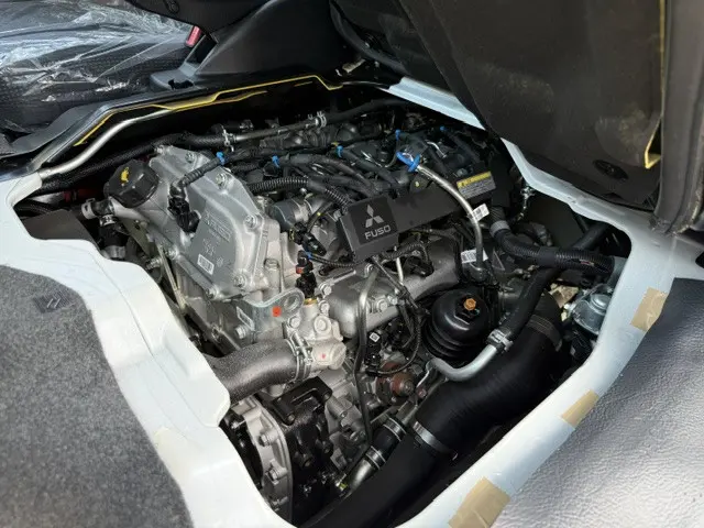 三菱 キャンター 2RG-FBA20(2WD)の写真30