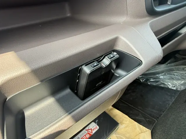 三菱 キャンター 2RG-FBA20(2WD)の写真31