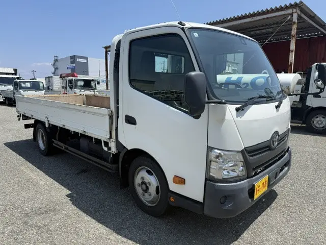 トヨタ ダイナ TPG-XZU710(2WD)の写真2