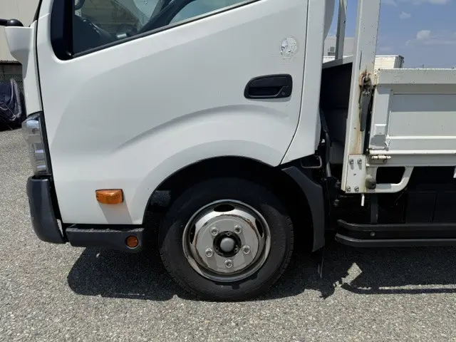 トヨタ ダイナ TPG-XZU710(2WD)の写真17