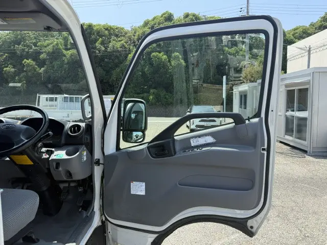 トヨタ ダイナ TPG-XZU710(2WD)の写真41