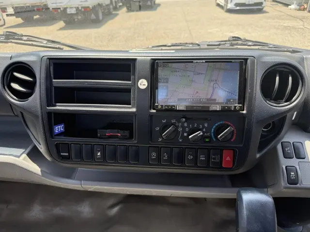 トヨタ ダイナ TPG-XZU710(2WD)の写真46