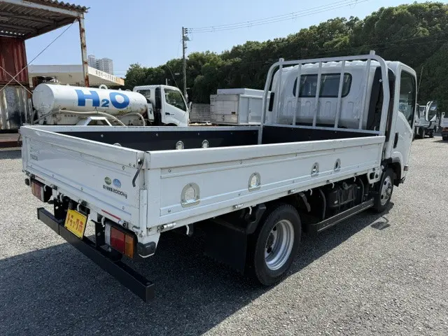 マツダ タイタン TRG-LNR85AR(2WD)の写真3